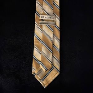 Burma Bibas Tie